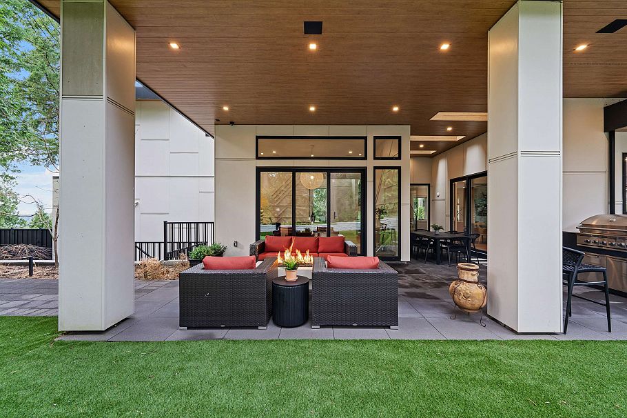 4528 Skyline Drive North Vancouver, BC - 31