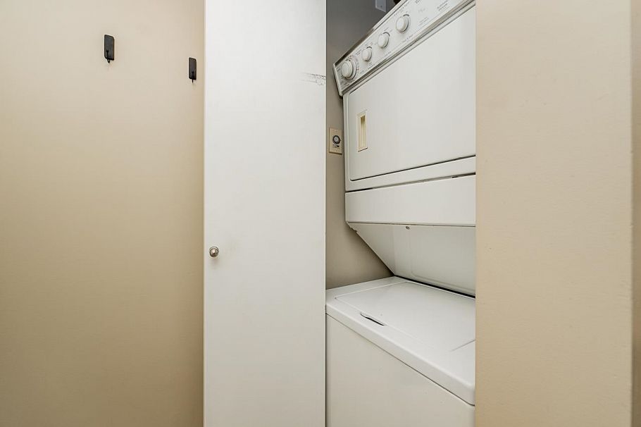 301 583 Beach Crescent Vancouver, BC - 24