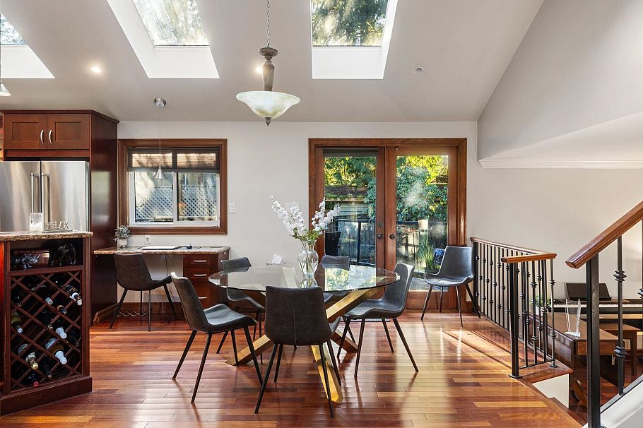 4529 Jerome Place North Vancouver, BC - 5