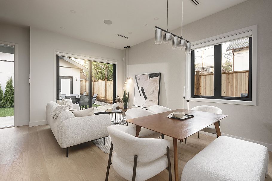 2 2637 W 12th Avenue Vancouver, BC - 12