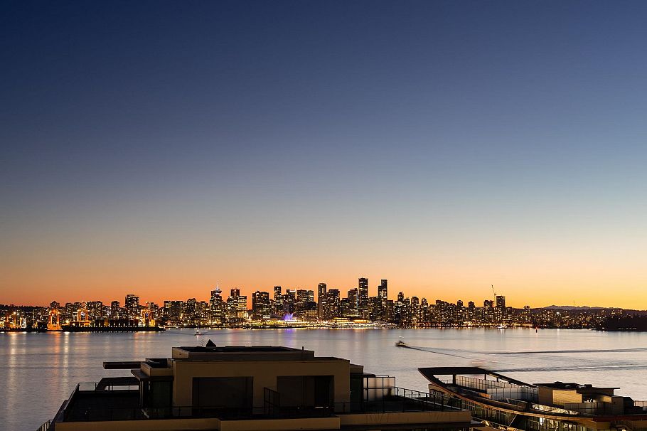 1603 188 E Esplanade Street North Vancouver, BC - 3