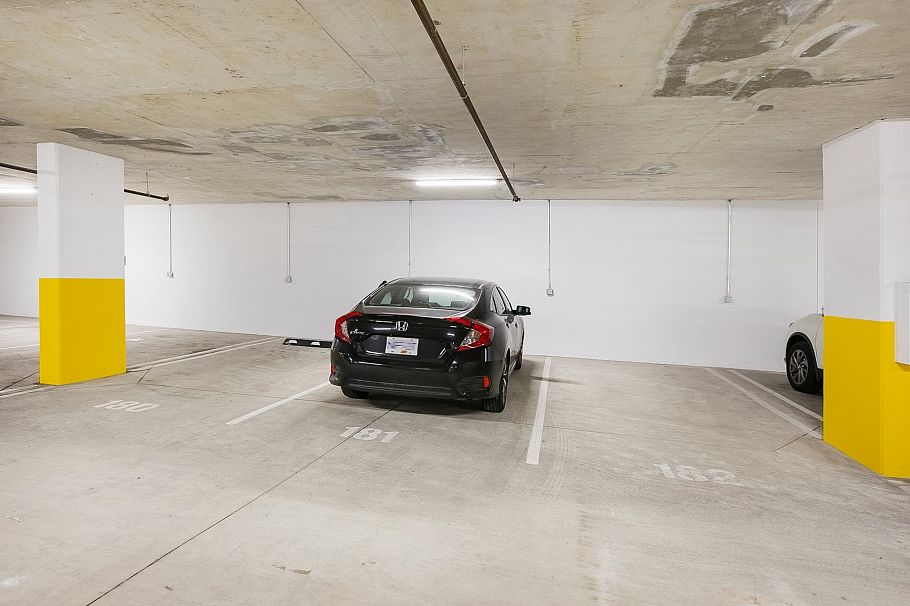 PH 1103 2325 Emery Court North Vancouver, BC - 30