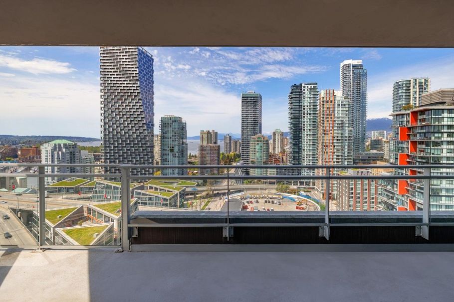 2601 1372 Seymour Street Vancouver, BC - 13