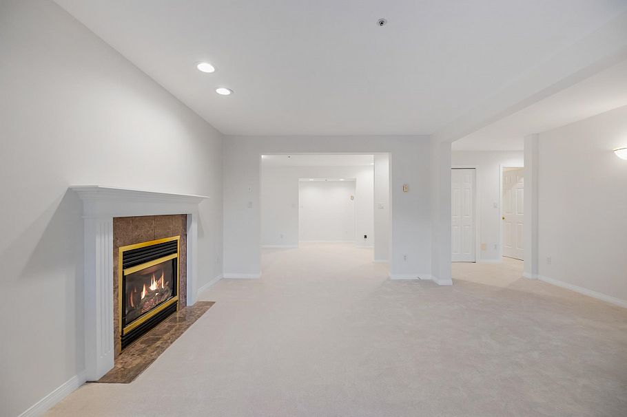 2723 W 1st Avenue Vancouver, BC - 19