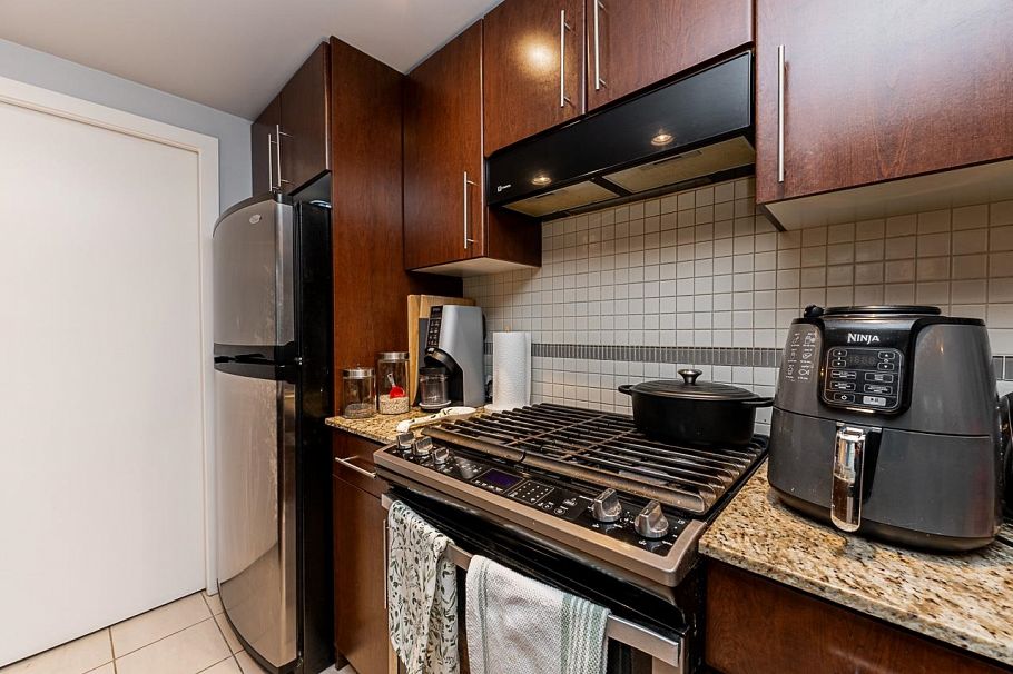 301 583 Beach Crescent Vancouver, BC - 20