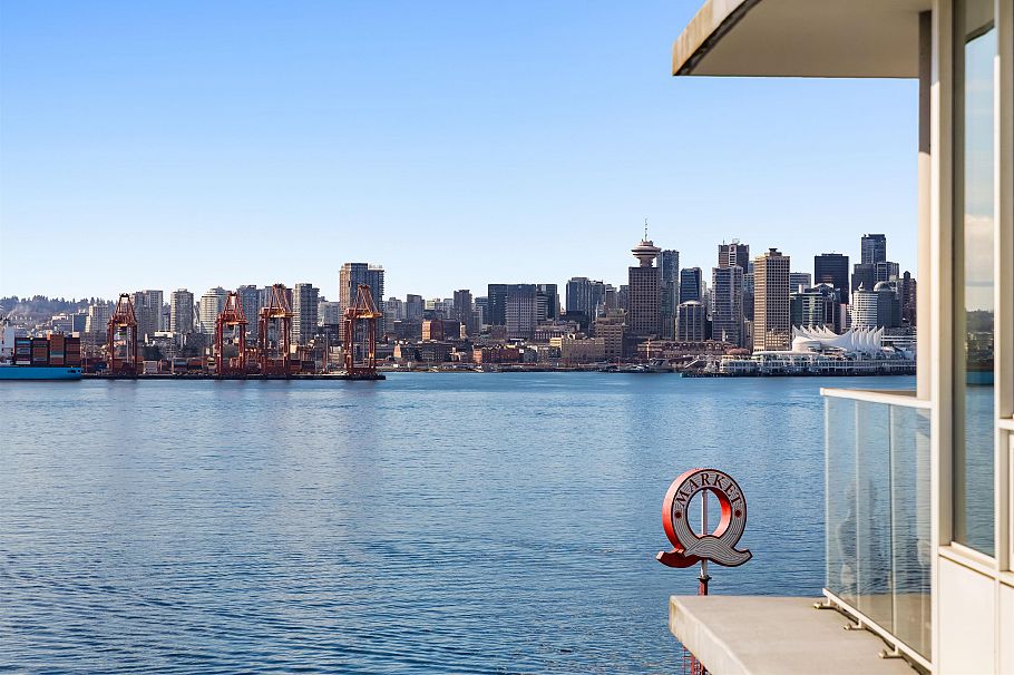 1210 118 Carrie Cates Court North Vancouver, BC - 4