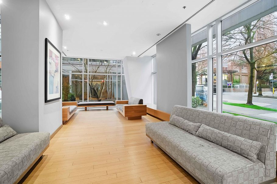 1701 1001 Richards Street Vancouver, BC - 23