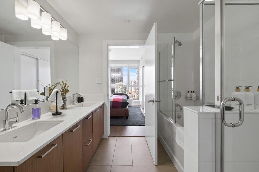 2601 1372 Seymour Street Vancouver, BC - 24