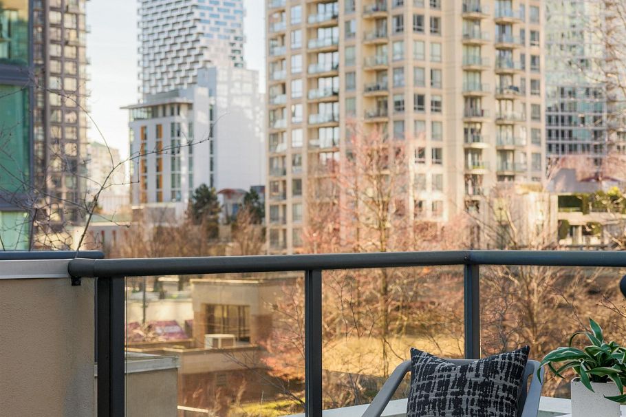 203 1155 Homer Street Vancouver, BC - 28