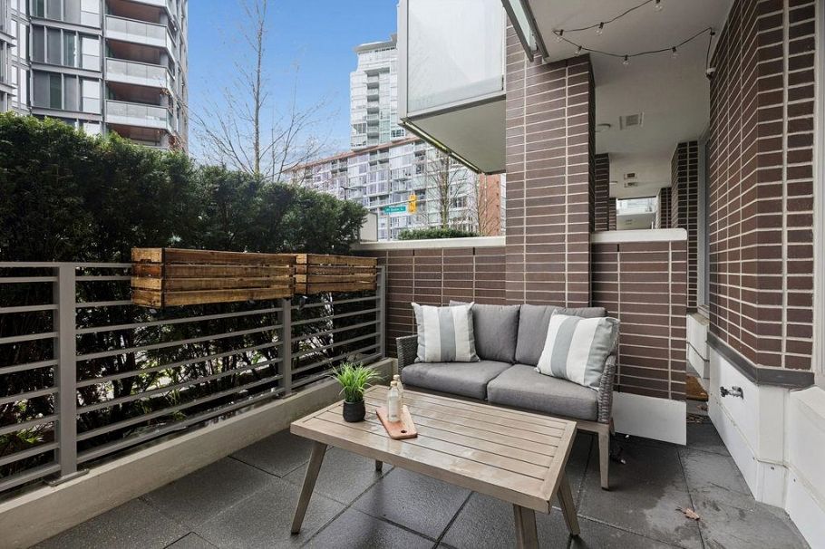 82 Switchmen Street Vancouver, BC - 26