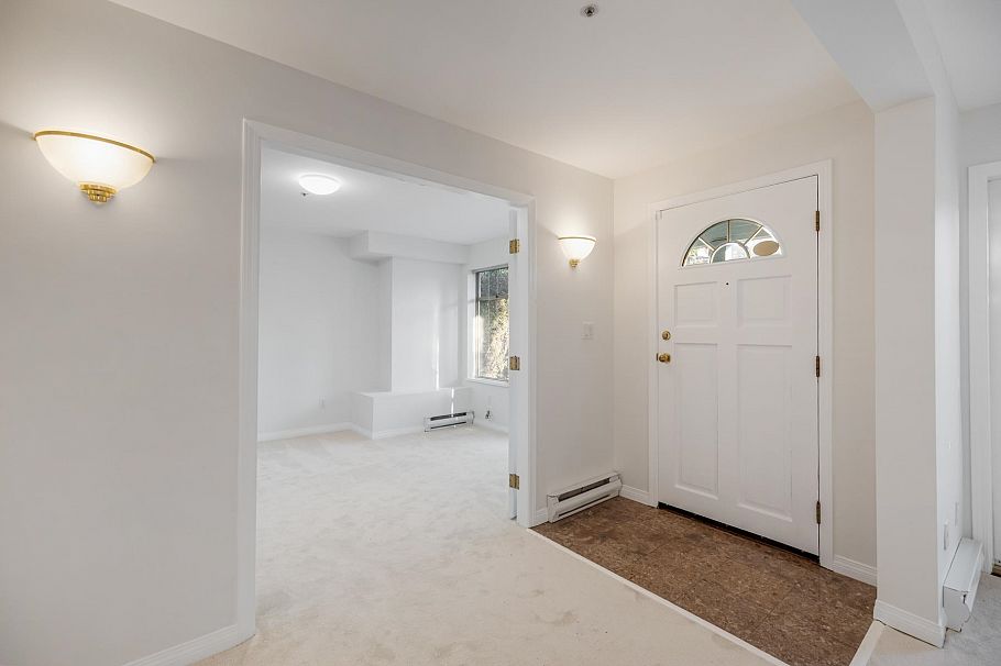 2723 W 1st Avenue Vancouver, BC - 15