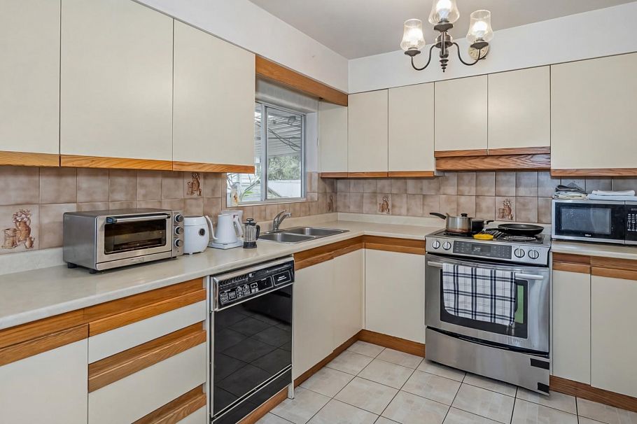 5433 Ash Street Vancouver, BC - 11