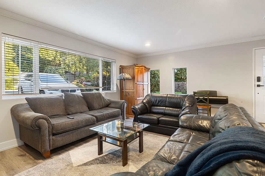 4529 Jerome Place North Vancouver, BC - 17