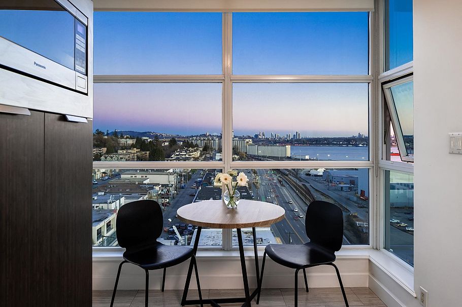 1603 188 E Esplanade Street North Vancouver, BC - 12