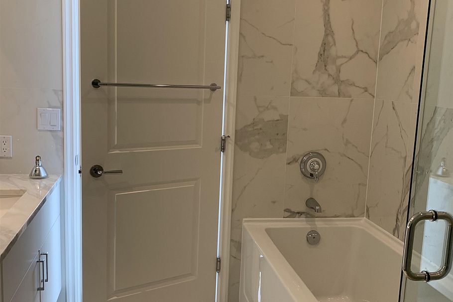 807 175 Victory Ship Way Vancouver, BC - 12