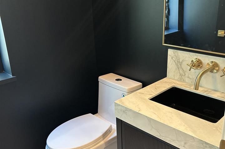 2698 E 5th Avenue Vancouver, BC - 10