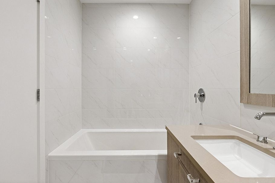 303 707 E 3rd Street North Vancouver, BC - 27