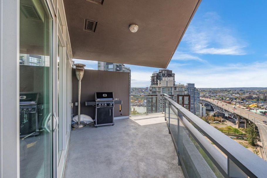 2601 1372 Seymour Street Vancouver, BC - 12