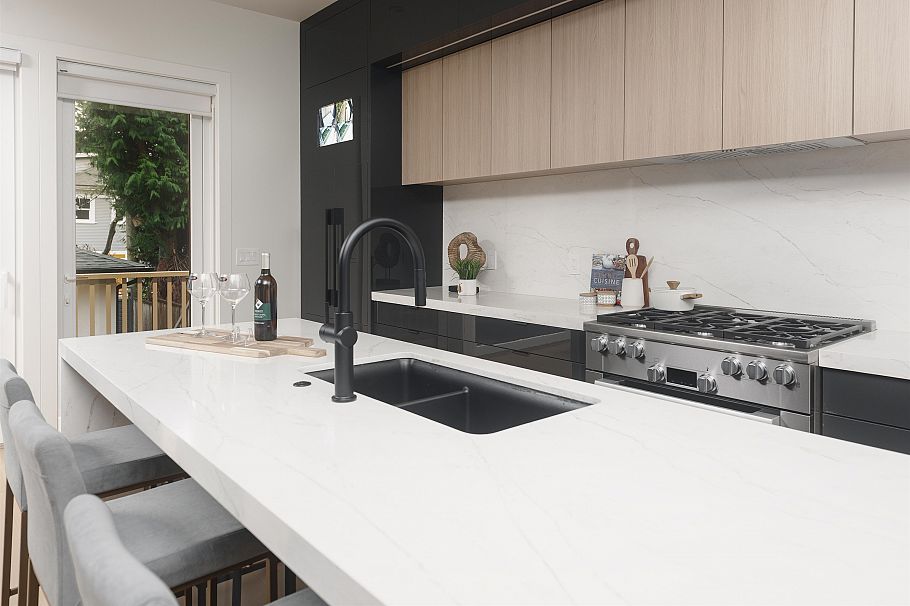 2 3232 W 38th Avenue Vancouver, BC - 7