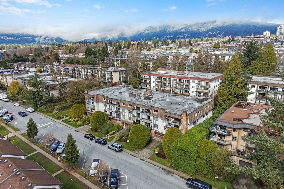 210 236 W 2nd Street North Vancouver, BC - 21