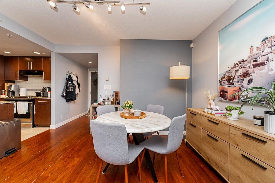 301 583 Beach Crescent Vancouver, BC - 10