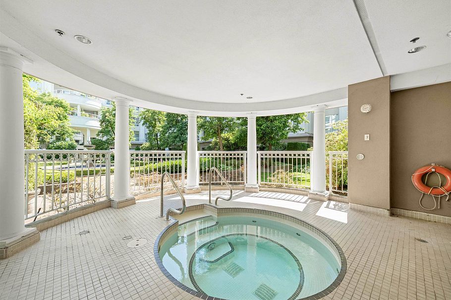 216 5735 Hampton Place Vancouver, BC - 27