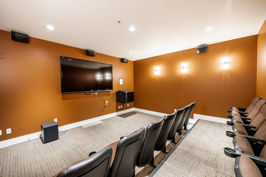 301 583 Beach Crescent Vancouver, BC - 13