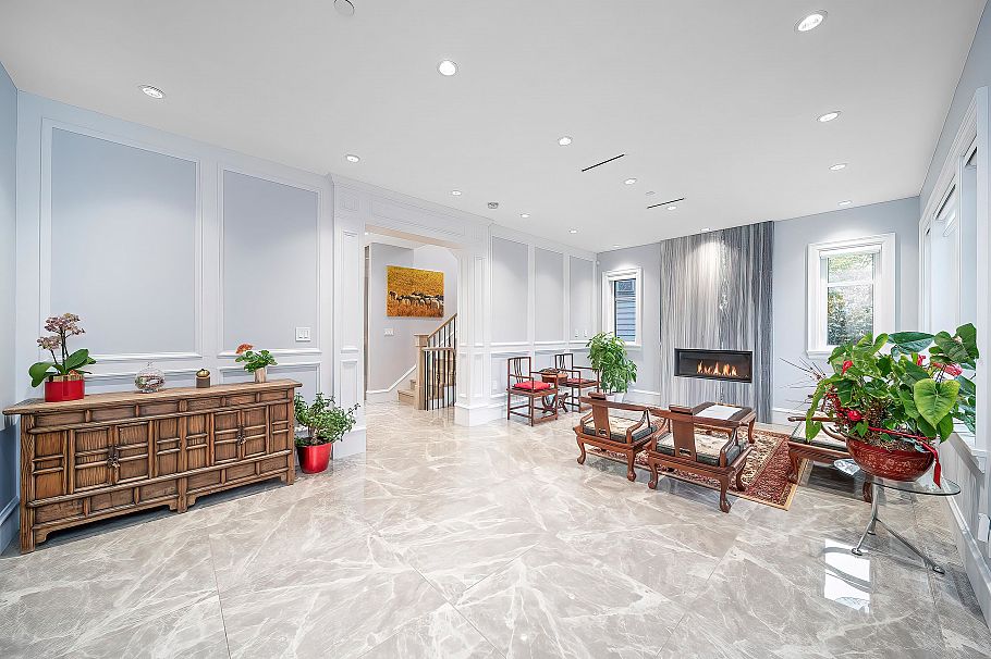 1 4085 W 41st Avenue Vancouver, BC - 3