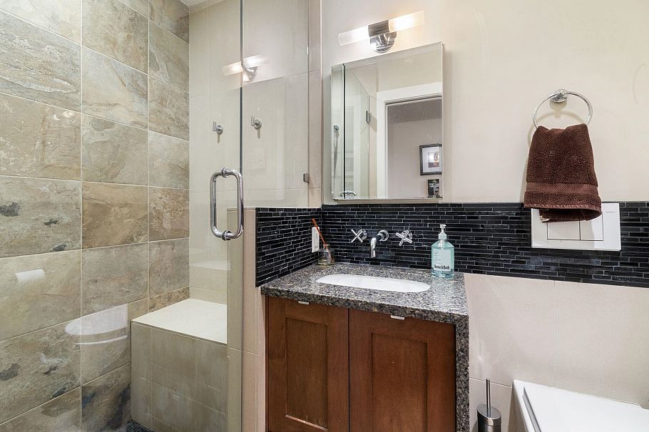 4529 Jerome Place North Vancouver, BC - 15