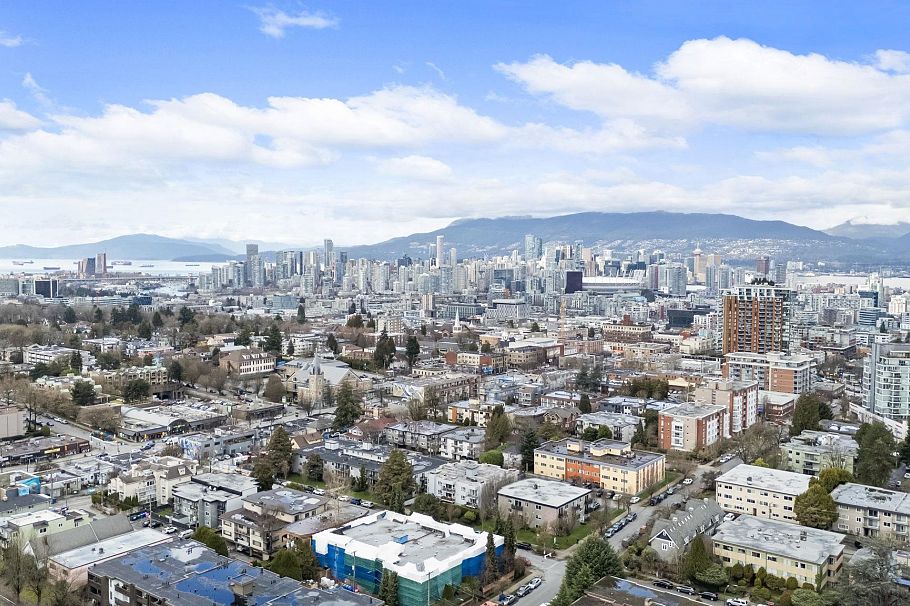 3 365 E 16th Avenue Vancouver, BC - 20