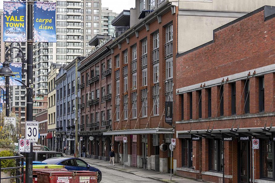 401 988 Richards Street Vancouver, BC - 35