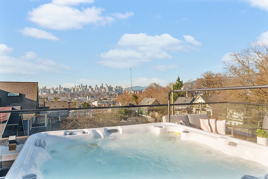 2 1841 Parker Street Vancouver, BC - 34