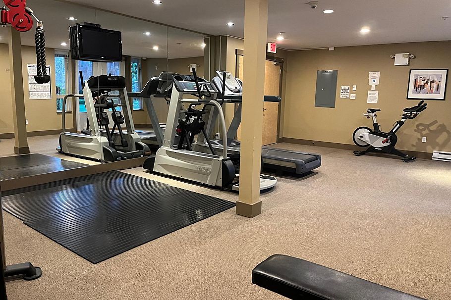 407 1111 E 27 Street North Vancouver, BC - 26