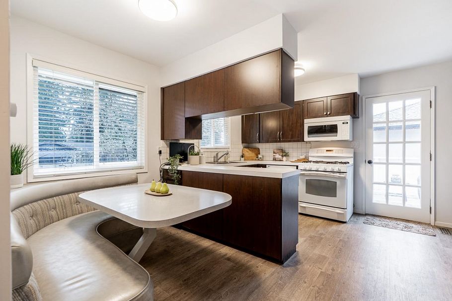 4035 Hoskins Road North Vancouver, BC - 6