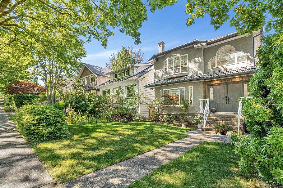 3333 W 29th Avenue Vancouver, BC - 1