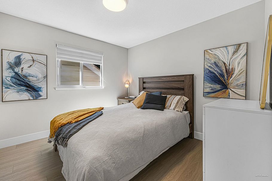 3333 W 29th Avenue Vancouver, BC - 25