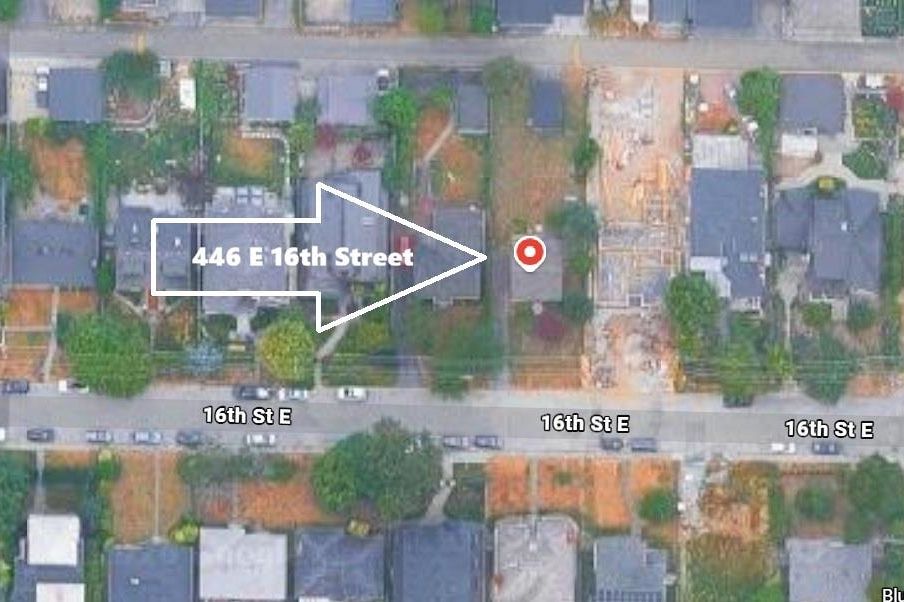 446 E 16th Street North Vancouver, BC - 2
