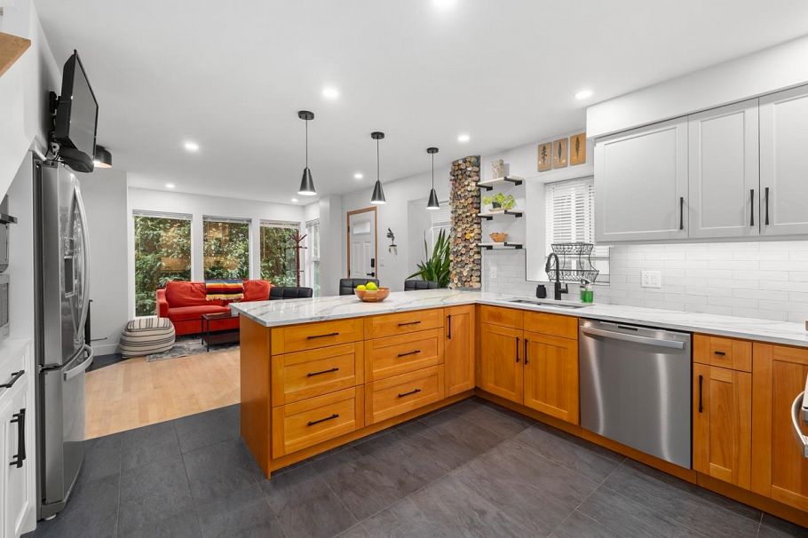 203 1943 E 1st Avenue Vancouver, BC - 12