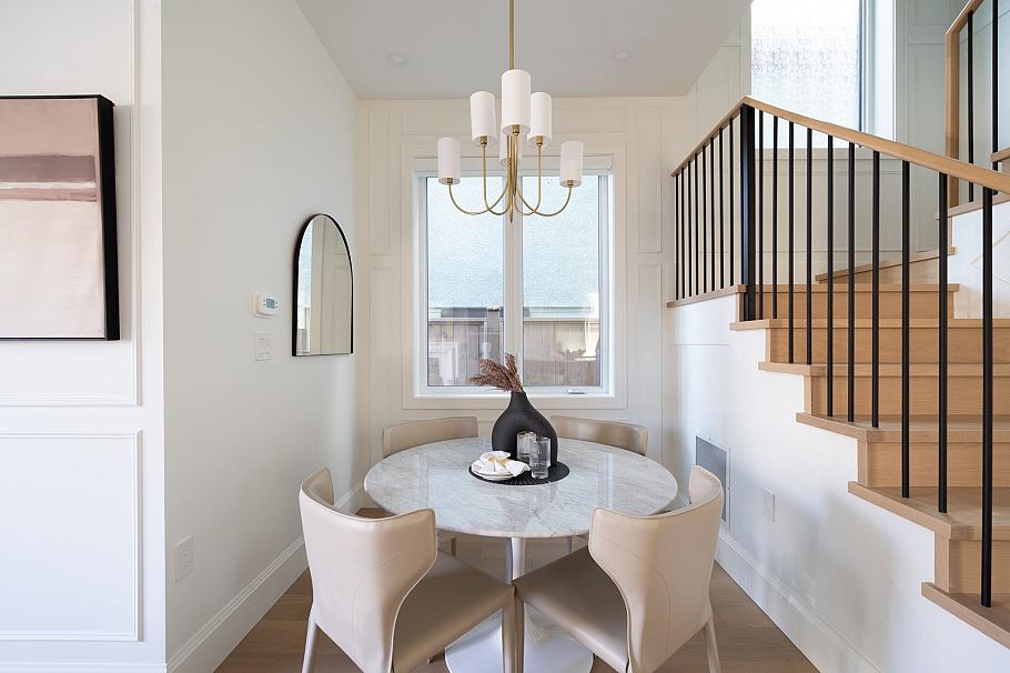 1 864 E 16th Avenue Vancouver, BC - 9