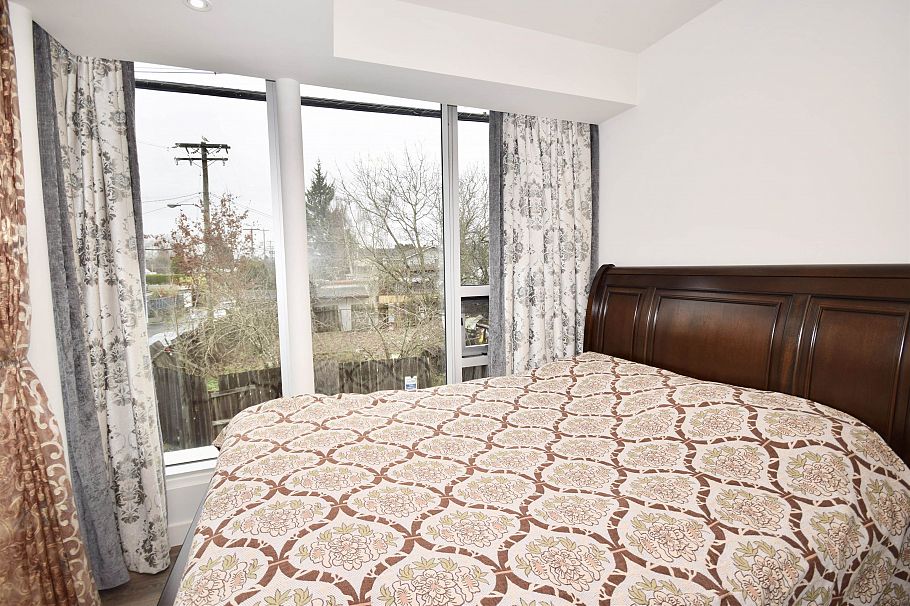 759 W 41st Avenue Vancouver, BC - 12