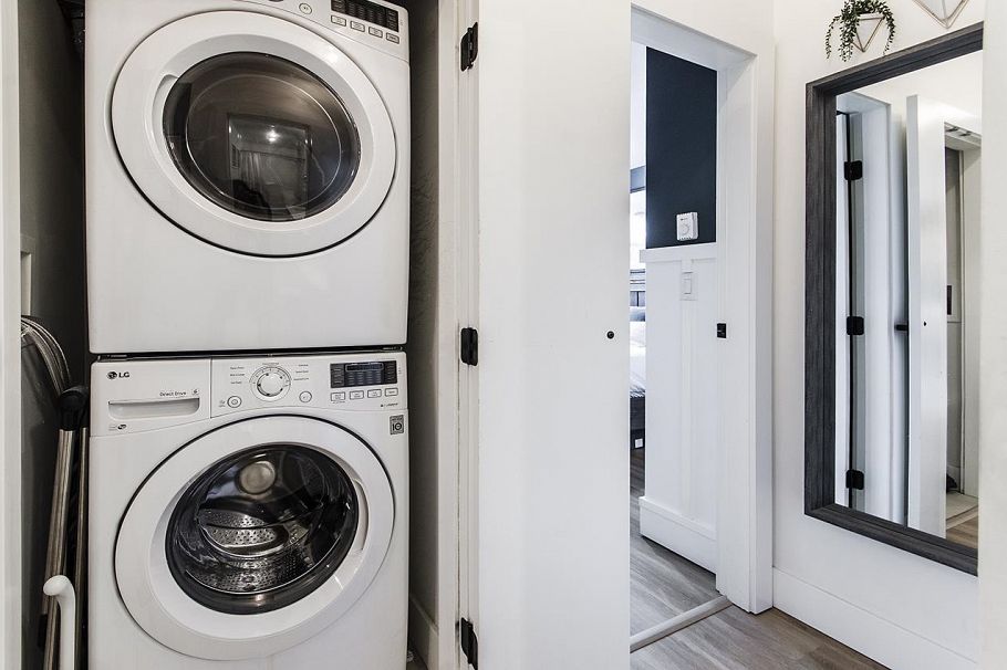 102 3602 Aldercrest Drive North Vancouver, BC - 20