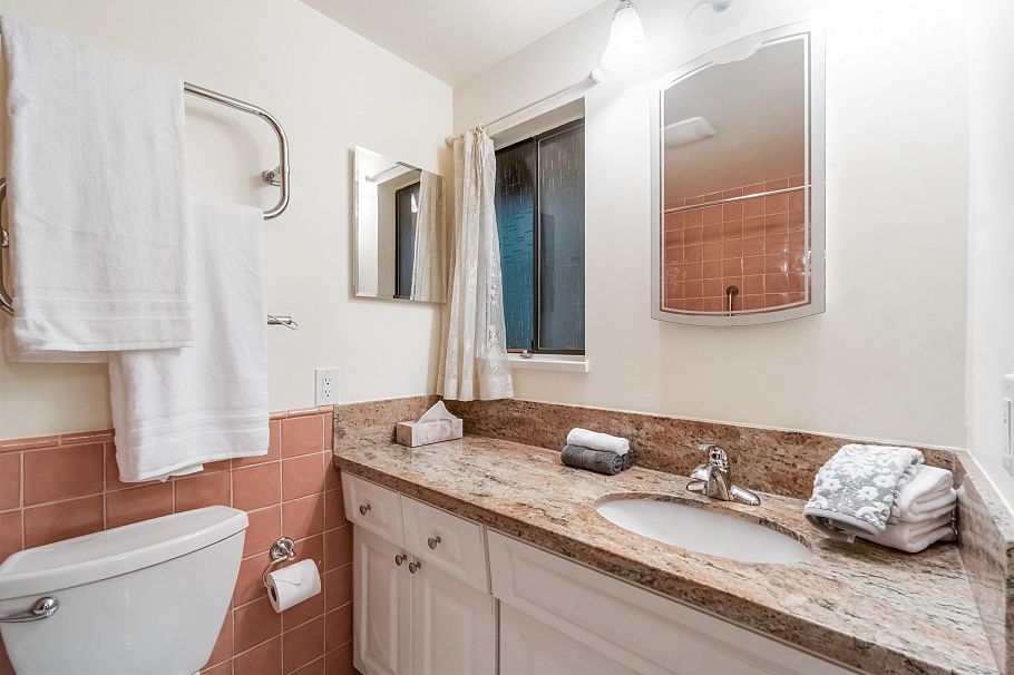 4262 Yuculta Crescent Vancouver, BC - 17