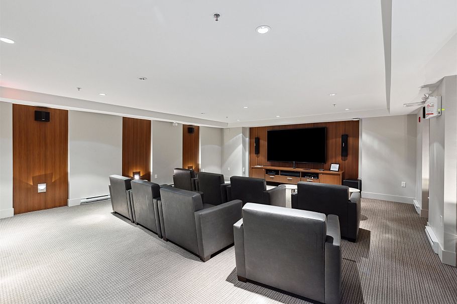 102 3602 Aldercrest Drive North Vancouver, BC - 36