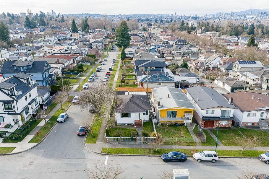 3895 Windermere Street Vancouver, BC - 33