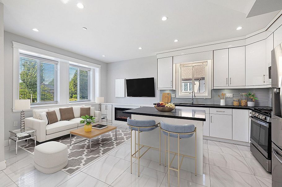 1 2430 E 41 Street Vancouver, BC - 9