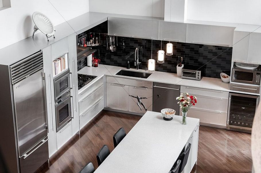 401 988 Richards Street Vancouver, BC - 10