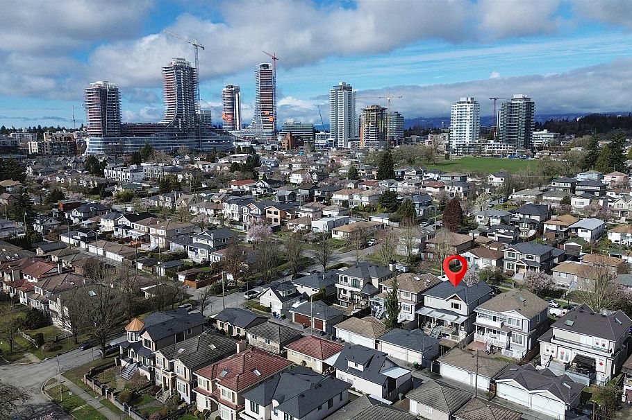 172 W 46th Avenue Vancouver, BC - 6