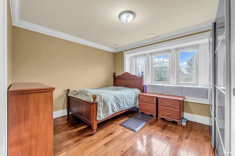 2139 W 22nd Avenue Vancouver, BC - 27