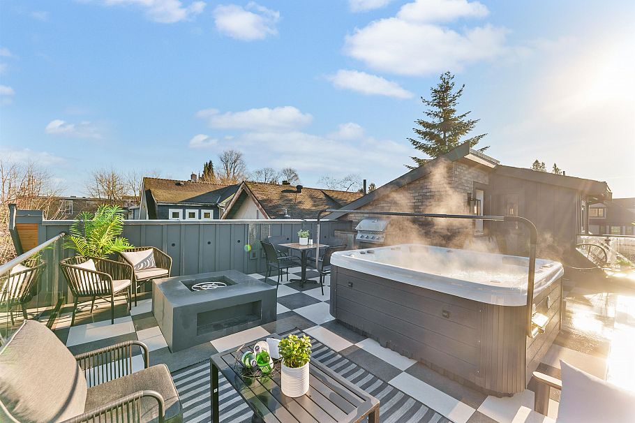 2 1841 Parker Street Vancouver, BC - 33