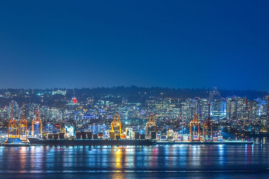 2301 125 E 14th Street North Vancouver, BC - 1